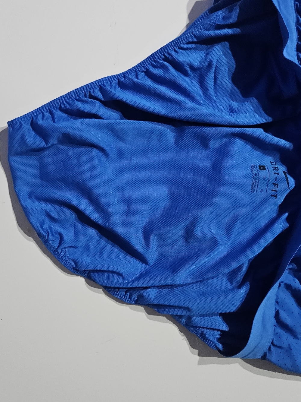 Nike Men’s Bright Blue Athletic Shorts with Silver Swoosh - Picture 13 of 13